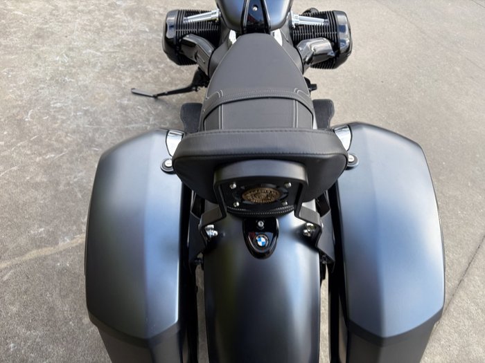 2023 BMW Motorrad R 18 ROCTANE Grey