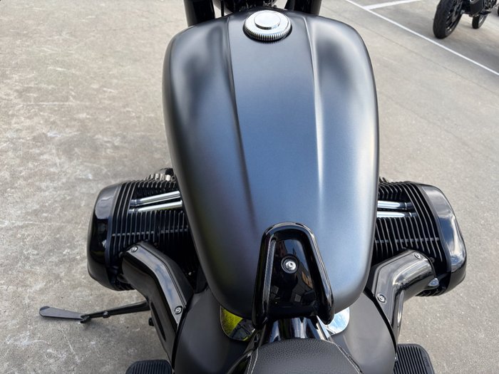 2023 BMW Motorrad R 18 ROCTANE Grey