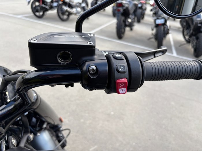 2023 BMW Motorrad R 18 ROCTANE Grey