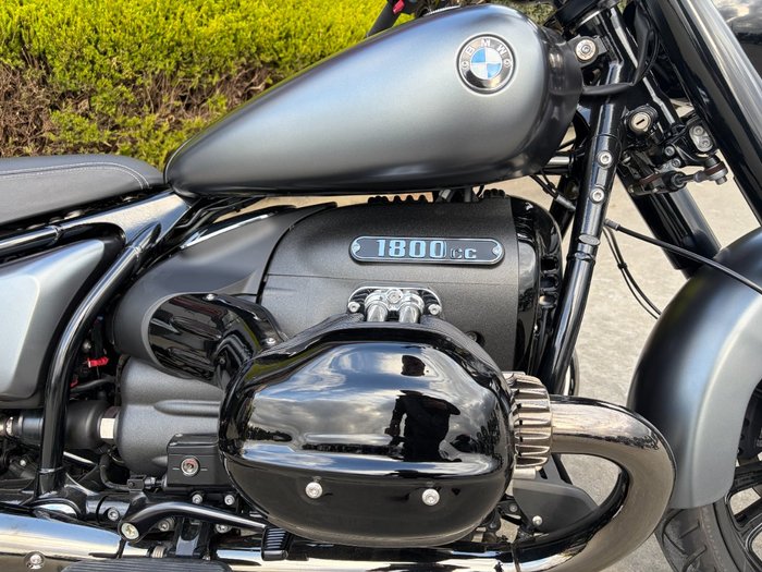 2023 BMW Motorrad R 18 ROCTANE Grey