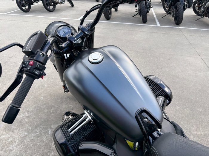 2023 BMW Motorrad R 18 ROCTANE Grey