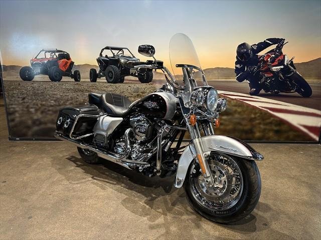 2015 Harley-Davidson Road King Classic 1690 (FLHRC)