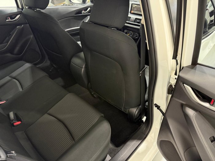 2014 Mazda 3 Maxx