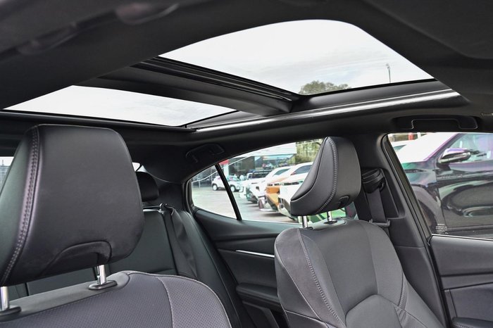 2025 Toyota Camry SL AXVH80R Jasper Red