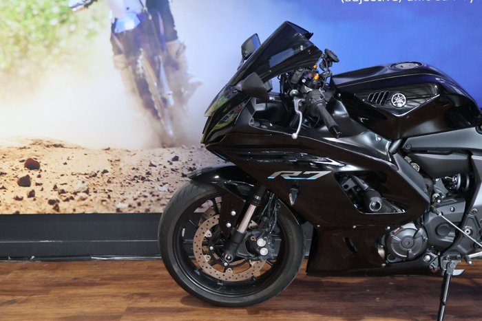 2023 Yamaha YZF-R7HO Black