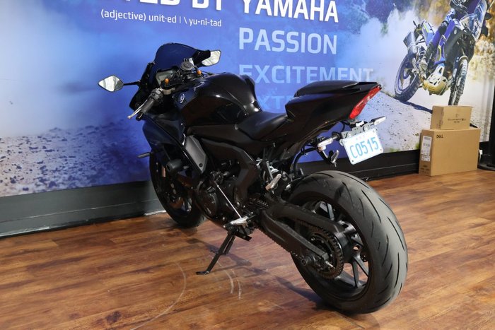 2023 Yamaha YZF-R7HO Black