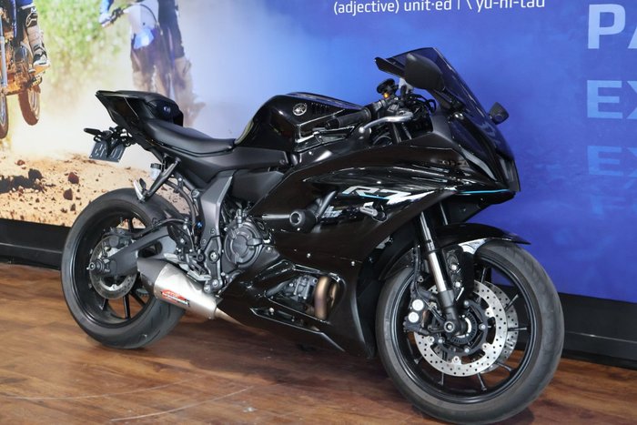2023 Yamaha YZF-R7HO Black