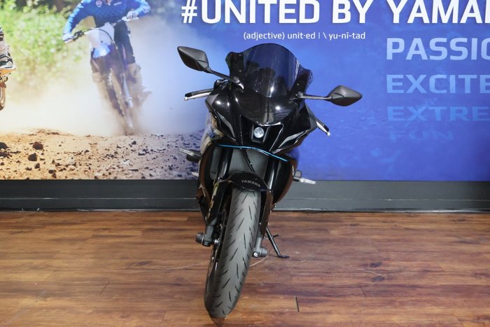 2023 Yamaha YZF-R7HO Black