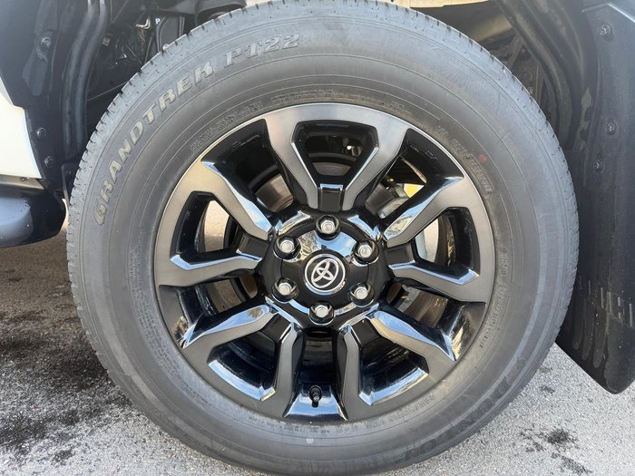 2025 Toyota Hilux Rogue 48V