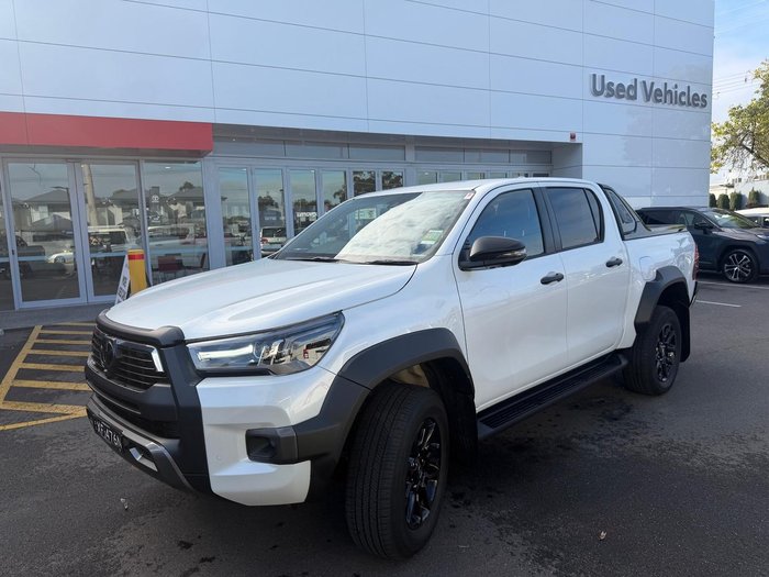 2025 Toyota Hilux Rogue 48V