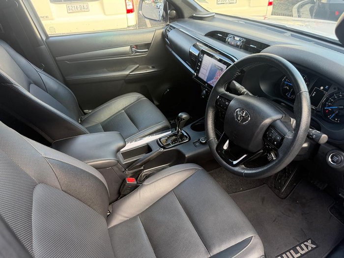 2025 Toyota Hilux Rogue 48V