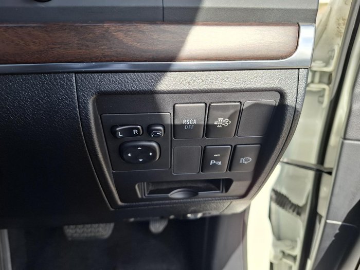 2017 Toyota Landcruiser VX