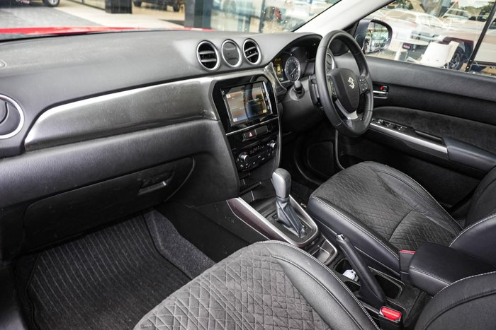 2023 Suzuki Vitara Turbo