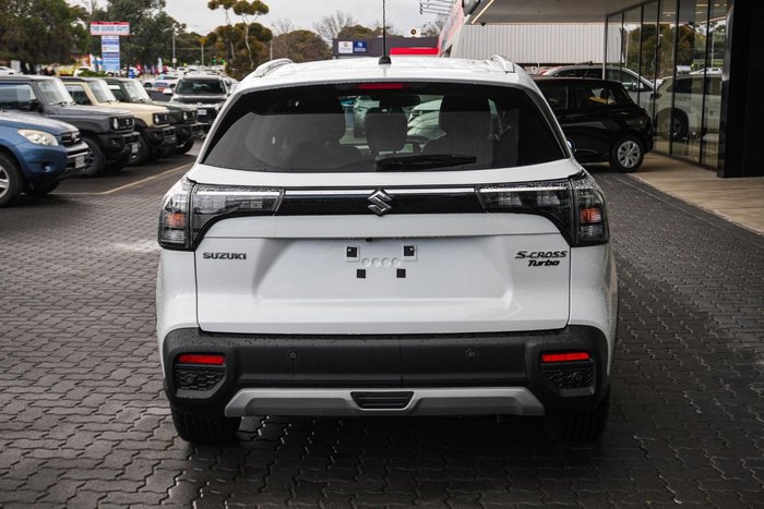 2023 Suzuki S-Cross Plus