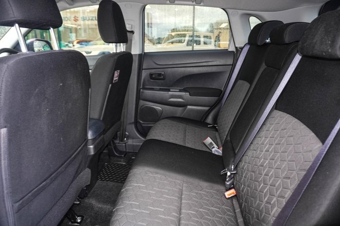 2019 Mitsubishi ASX ES