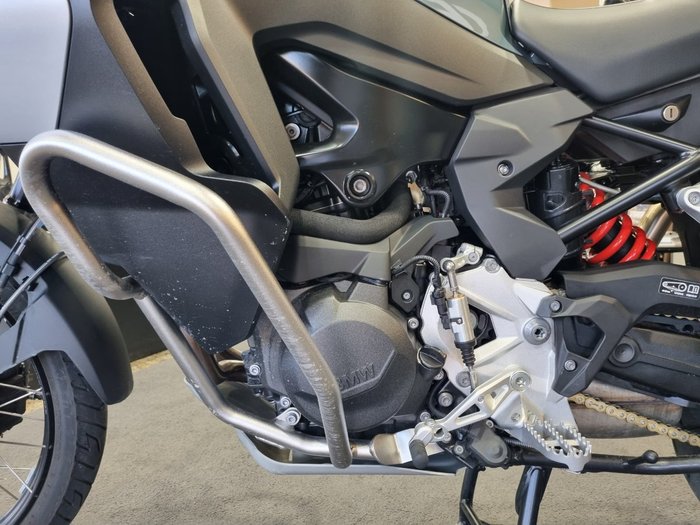 2026 BMW Motorrad F 900 GS ADVENTURE RIDE PRO N4V Sage Green Metallic