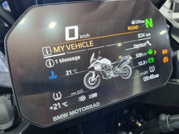 2026 BMW Motorrad F 900 GS ADVENTURE RIDE PRO N4V Sage Green Metallic