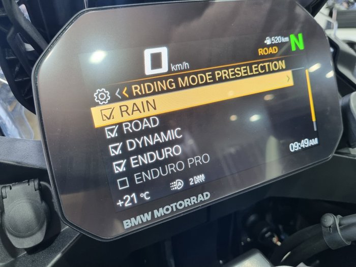 2026 BMW Motorrad F 900 GS ADVENTURE RIDE PRO N4V Sage Green Metallic