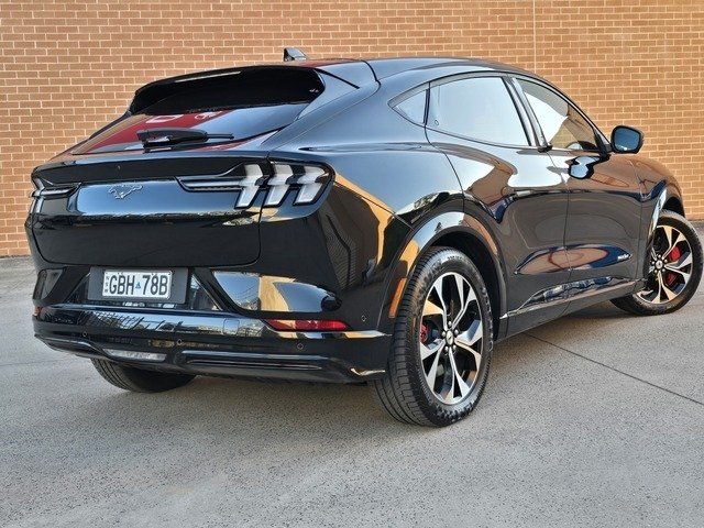 2024 Ford Mustang Mach-E