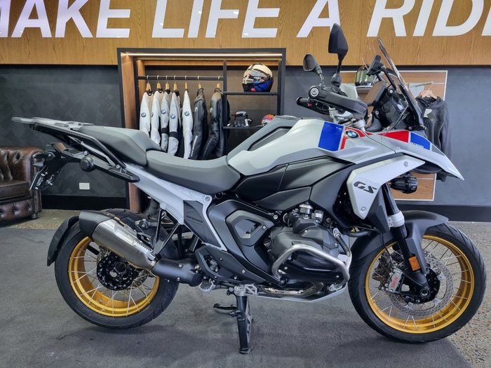 2026 BMW Motorrad 2026 Bmw 1300CC R 1300 GS Trophy White Aluminium Metallic Matt