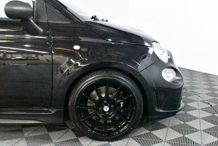 2021 Abarth 595 Competizione