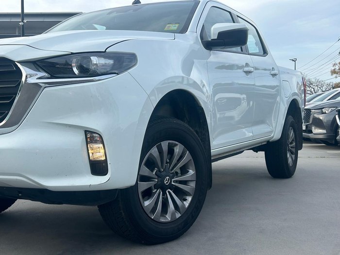 2024 Mazda BT-50 XT