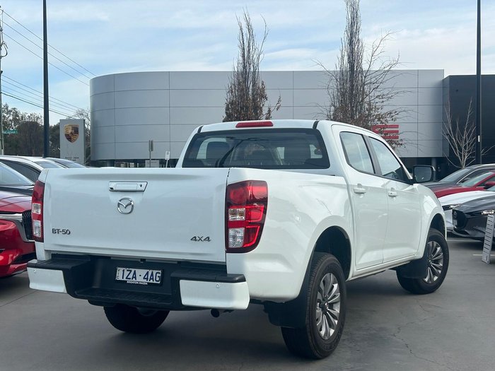 2024 Mazda BT-50 XT