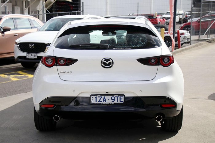 2025 Mazda 3 G20 Touring