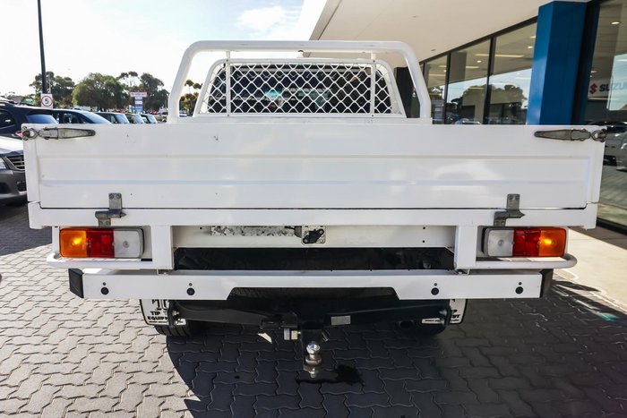2022 Toyota Hilux SR5
