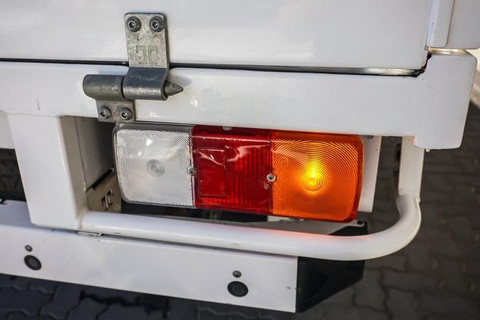 2022 Toyota Hilux SR5