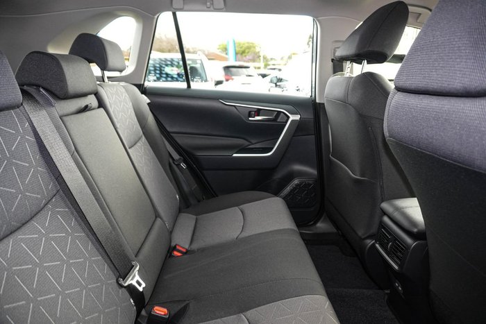 2024 Toyota RAV4 GXL