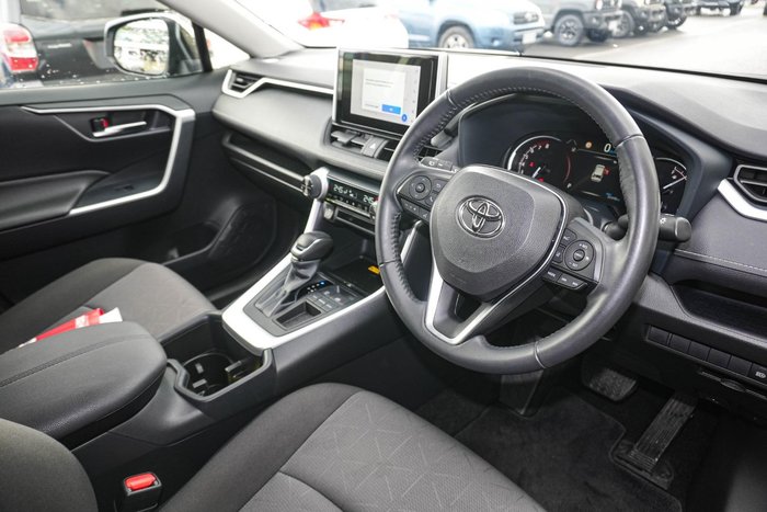 2024 Toyota RAV4 GXL