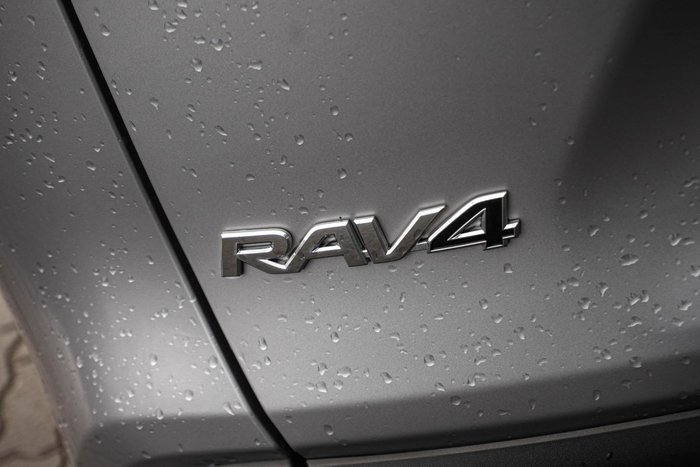 2024 Toyota RAV4 GXL