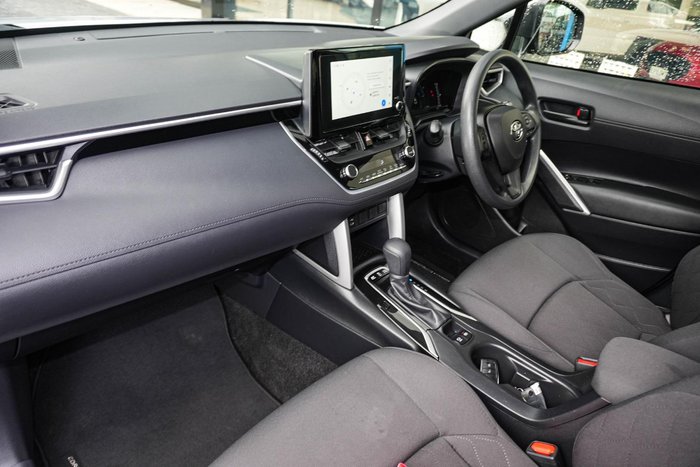 2025 Toyota Corolla Cross GX
