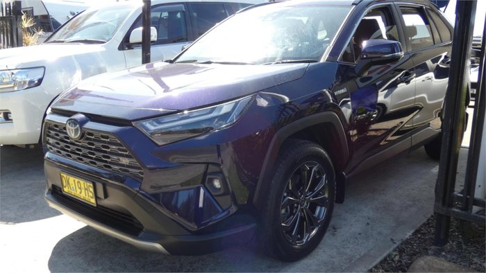 2024 Toyota RAV4 GXL