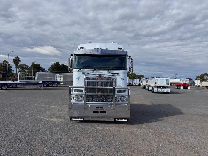2024 Kenworth K220 WHITE