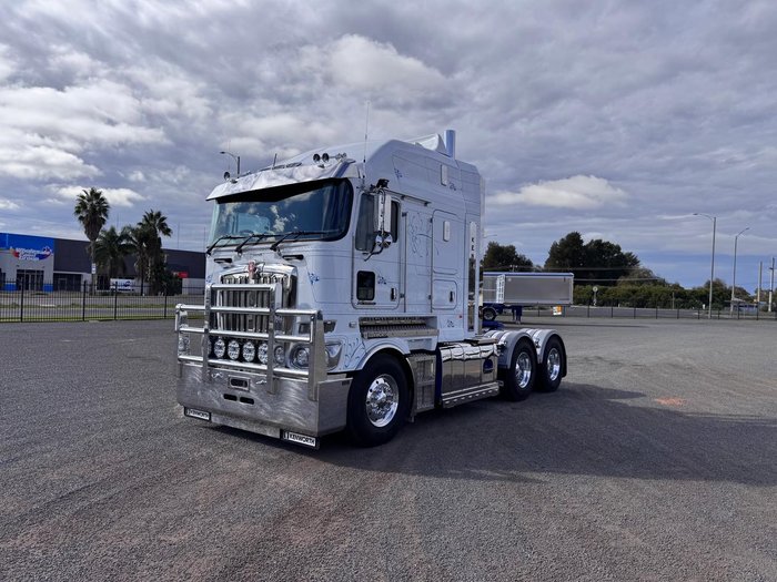 2024 Kenworth K220 WHITE