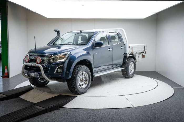 2017 Isuzu D-MAX LS-M