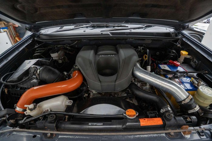 2017 Isuzu D-MAX LS-M