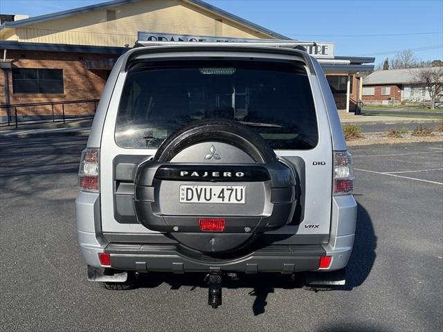 2013 Mitsubishi Pajero VR-X