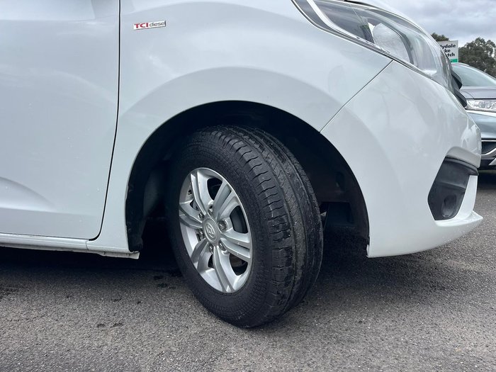 2022 LDV G10 +