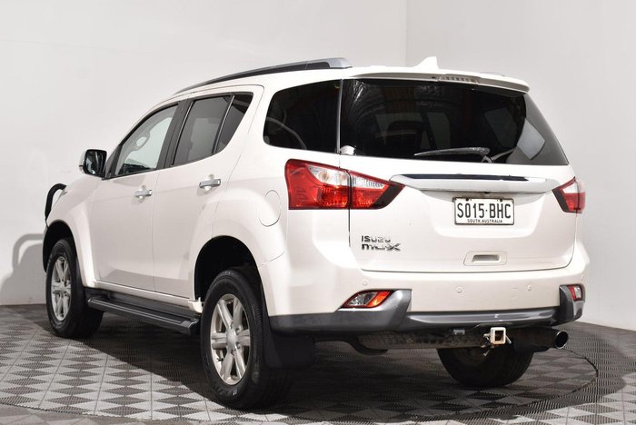 2015 Isuzu MU-X LS-T