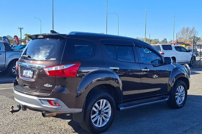 2018 Isuzu MU-X LS-T