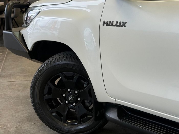 2019 Toyota Hilux Rogue