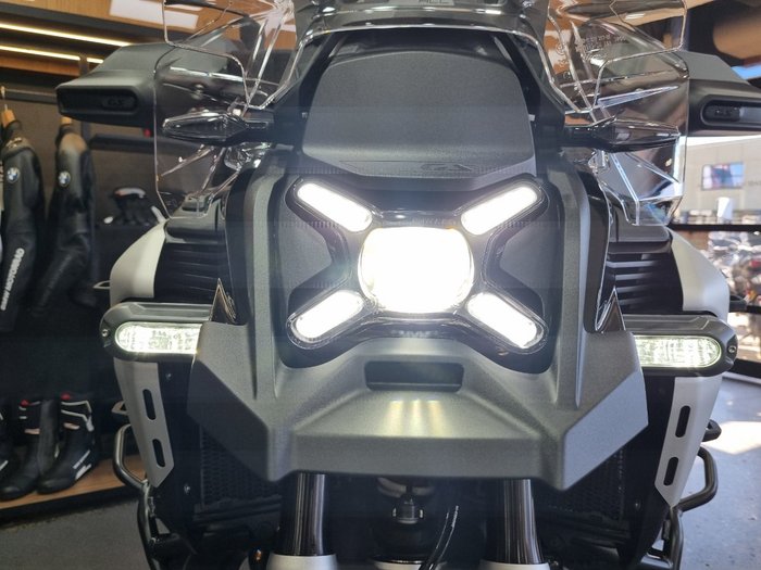 2026 BMW Motorrad R 1300 GS Adventure Triple Black BLACK STORM METALLIC