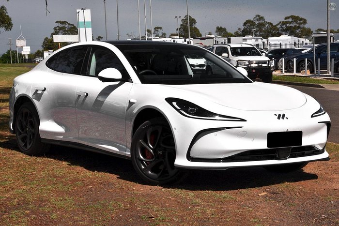 2026 MG IM5