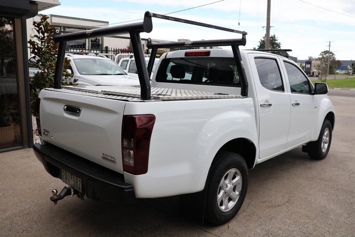 2017 Isuzu D-MAX LS-M