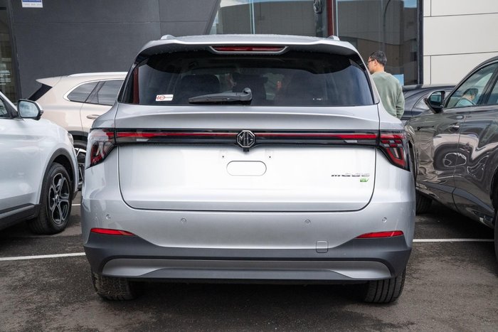2025 MG MGS5 EV Essence 49