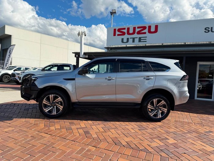 2026 Isuzu MU-X LS-T