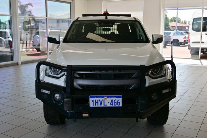 2022 Isuzu D-MAX LS-M